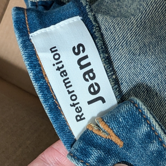 NWT Reformation Romi Denim Midi Dress in Brisbane Size 4 Blue - Picture 7 of 7